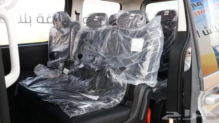 ستاريا بنزين 9 راكب 2026 7