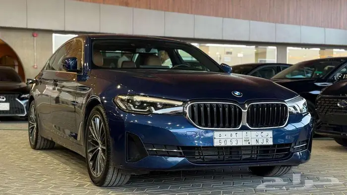 بي ام دبليو الفئة الخامسة 520i 2023 ( كاش و أقساط ) 2