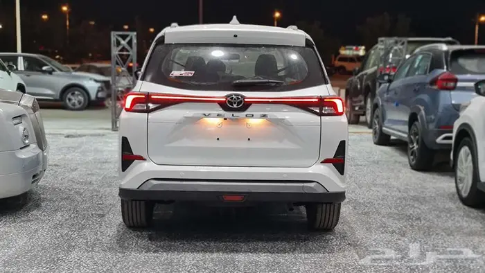 تويوتا فيلوز 2025 Glx السعر 71875 أقل سعر بالسوق 2