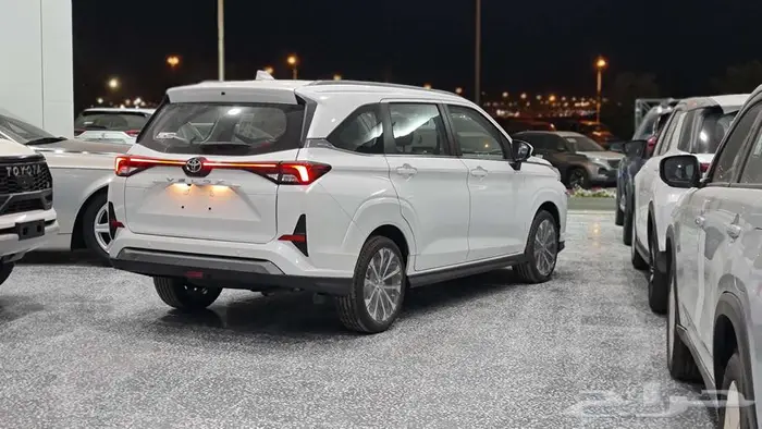 تويوتا فيلوز 2025 Glx السعر 71875 أقل سعر بالسوق 3