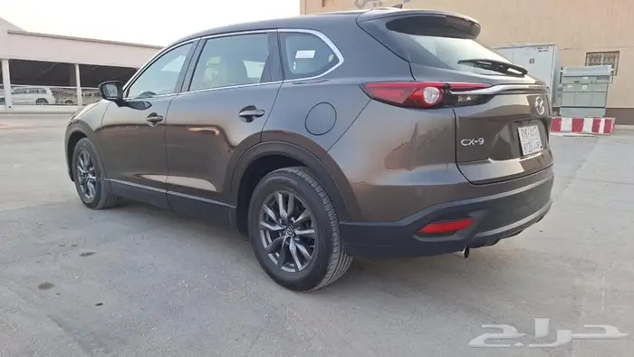 للبيع مازدا cx9 موديل 2022 نظيف 4