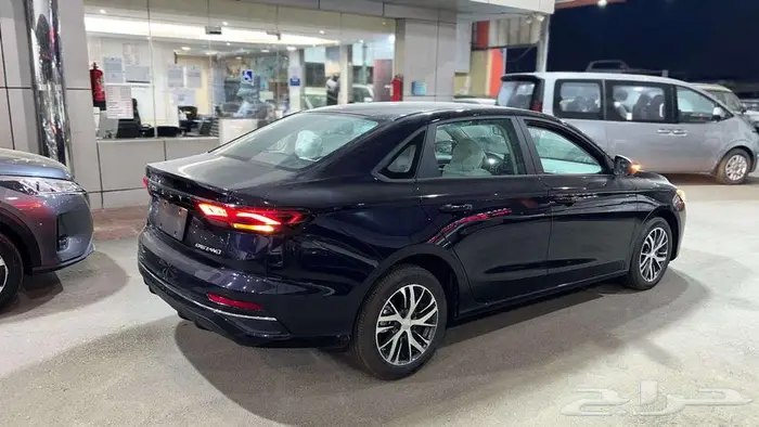 جيلي امجراند استاندر 2025 عروض خاص 4