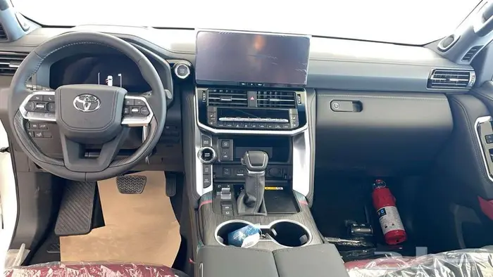 وارد اليحيى VXRبنزين 6سلندر 3.5 لتر توين تربو ردار 2025 9