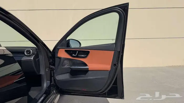 مرسيدس C200 بريميم 2026 AMG 17