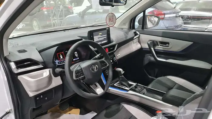 تويوتا فيلوز 2025 GLX سعودي 10