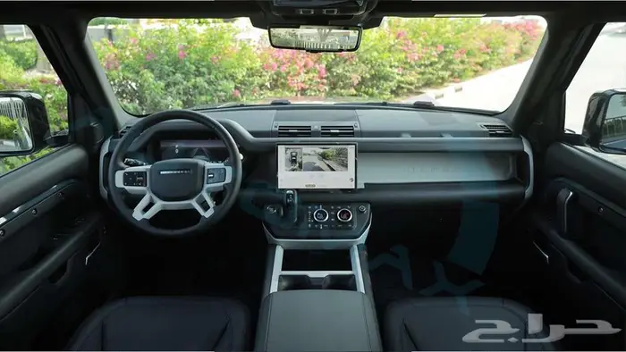 2025 Land Rover Defender 110 X-Dynamic SE P400e مع ضمان 2