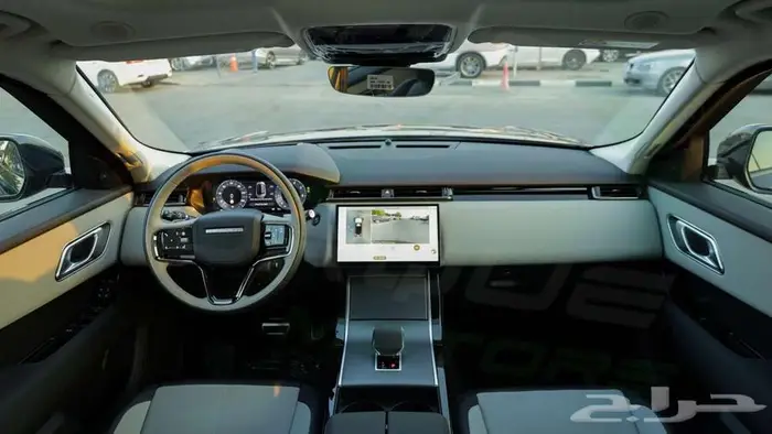 2025 لاند روفر رينج روفر فيلار P250 DYNAMIC SE اصفار 2