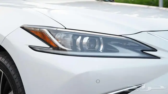ليكزس ES 350 2022 بنورما (فل كامل ) 11