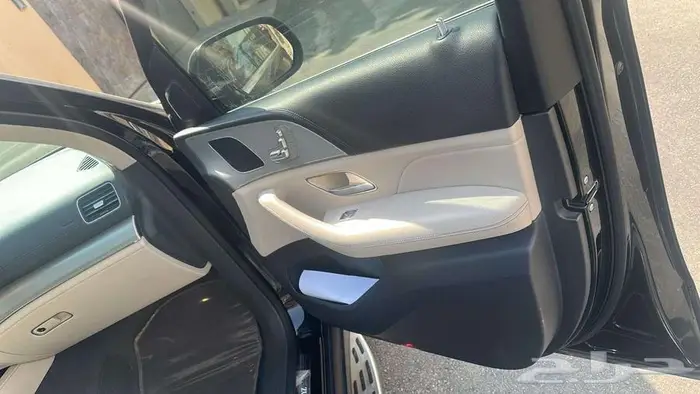 مرسيدس GLE 450 موديل 2019 18