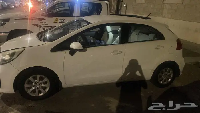 كيا ريو هاتشباك باك 2015 6