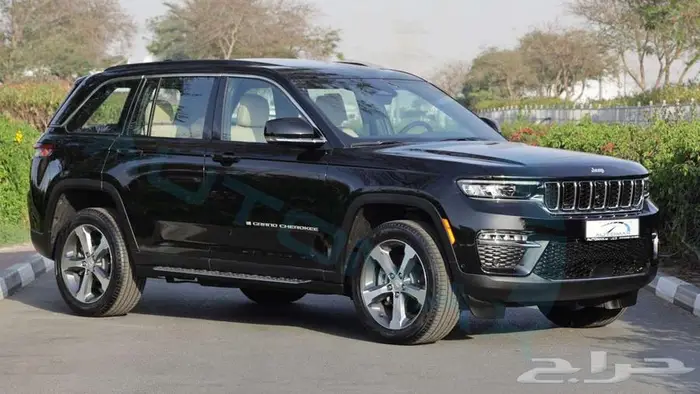 جيب جراند شيروكي لمتد بلس 2025 خليجي اصفار مع ضمان الوكيلر 4