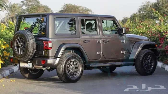 جيب رانجلر انلمتد سبورت اس 2025 خليجي اصفار مع ضمان الوكيل 7