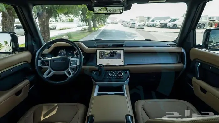 2025 Land Rover Defender 110 X-Dynamic SE P400e مع ضمان 8