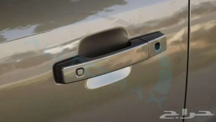 2025 Land Rover Defender 110 X-Dynamic SE P400e مع ضمان 27