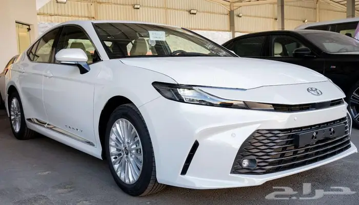 تويوتا كامري LE بنزين 2025 ب 120.200(شامل الضريبة) 3