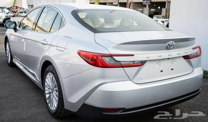 تويوتا كامري LE بنزين 2025 ب 120.200(شامل الضريبة) 15