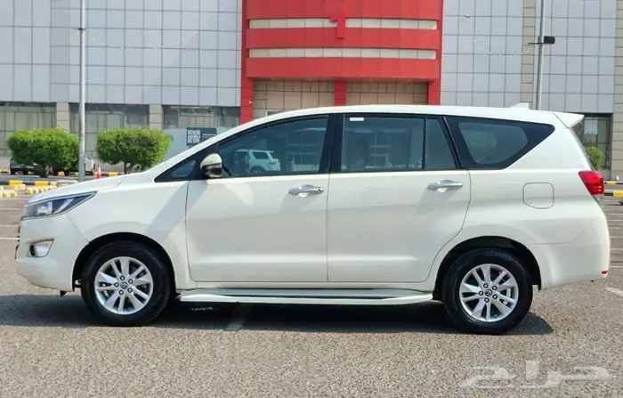 انوفا ممشى قليل ونظيفه 26