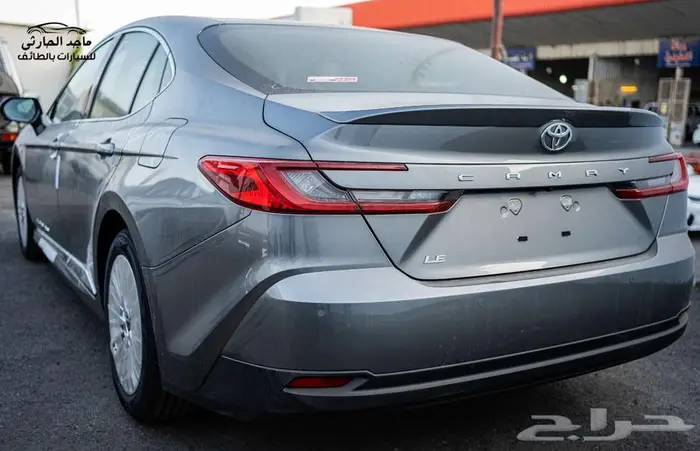 تويوتا كامري LE بنزين 2025 ب 120.200(شامل الضريبة) 9