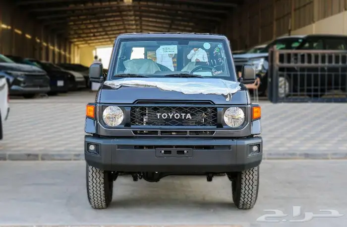 تويوتا ربع سلق جير عادي بنزين بدون ونش إقساط بنوك وشركات 6