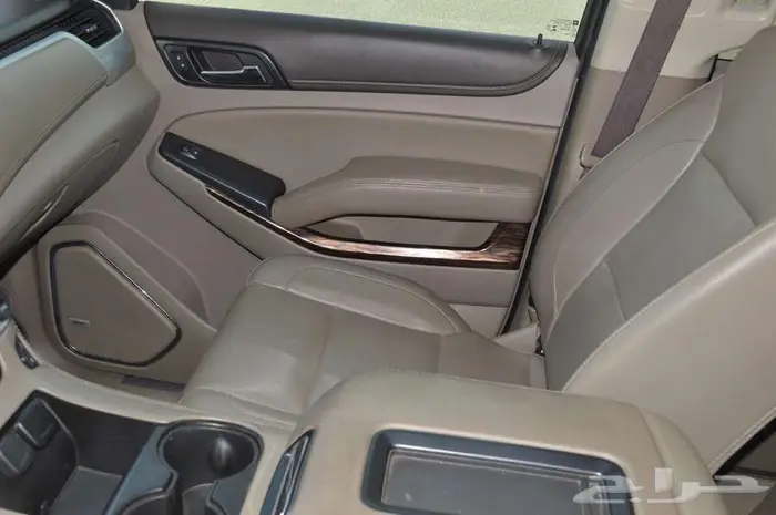 يوكن طويل SLT موديل 2019 دبل فتحة فل الفل بطاقة جمركية 41