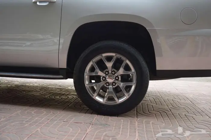 يوكن طويل SLT موديل 2019 دبل فتحة فل الفل بطاقة جمركية 56