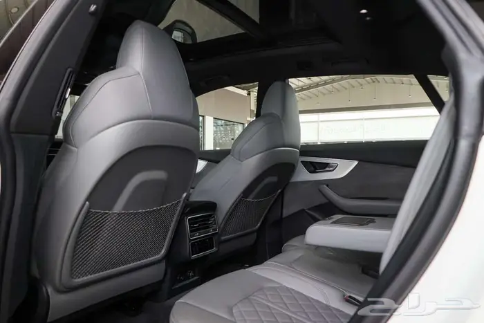 جيب اودي Q8 فل كامل موديل 2019 S- LINE 10