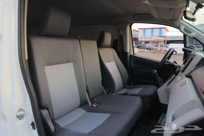 تويوتا هاي اس بضاعة موديل 2019 ديزل 10