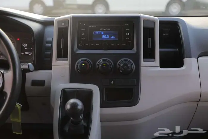 تويوتا هاي اس بضاعة موديل 2019 ديزل 7