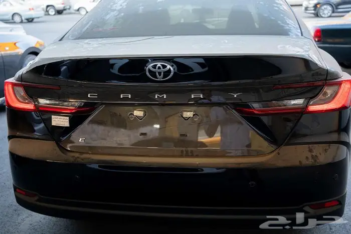 تويوتا كامري E ستاندر بنزين 2025 ب 113.300(شامل الضريبة) 7