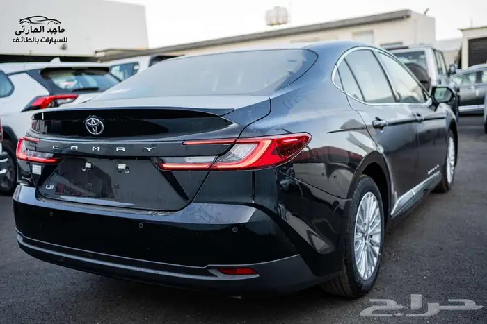 تويوتا كامري LE بنزين 2025 ب 120.200(شامل الضريبة) 21
