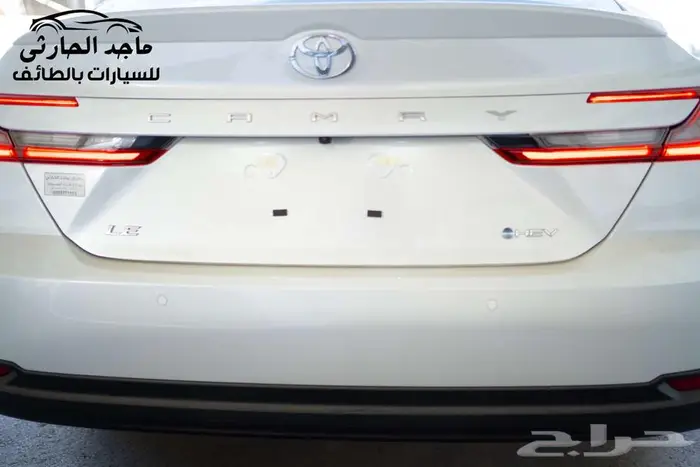 تويوتا كامري LE هايبرد 2025 ب 120.200(شامل الضريبة) 3