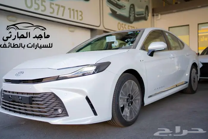 تويوتا كامري LE هايبرد 2025 ب 120.200(شامل الضريبة) 0