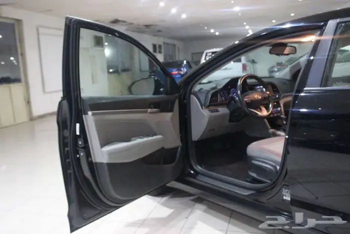 النتراء 2020 اسود بصمه بطاقة جمركية فل كامل 18