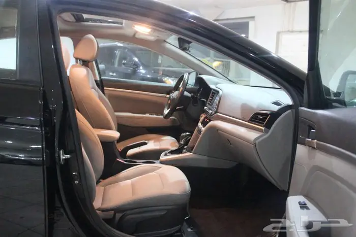 النتراء 2020 اسود بصمه بطاقة جمركية فل كامل 31