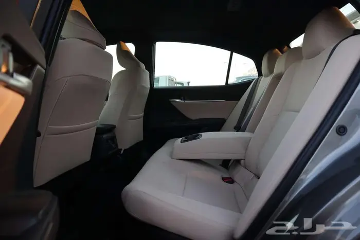 تويوتا كامري E-PLUS هايبرد 2025 اقل سعر 2