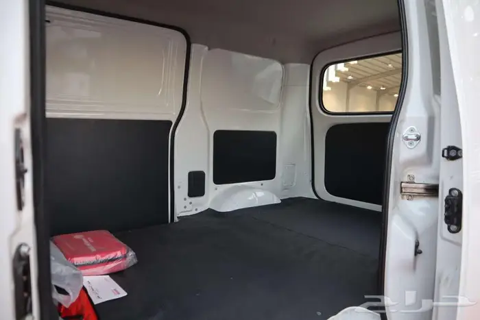 تويوتا لايت اس فان بنزين 2025 سعودي متوفر جير عادي و تماتيك 9