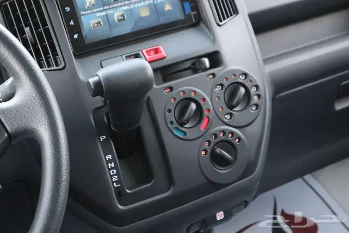 تويوتا لايت اس فان بنزين 2025 سعودي متوفر جير عادي و تماتيك 16