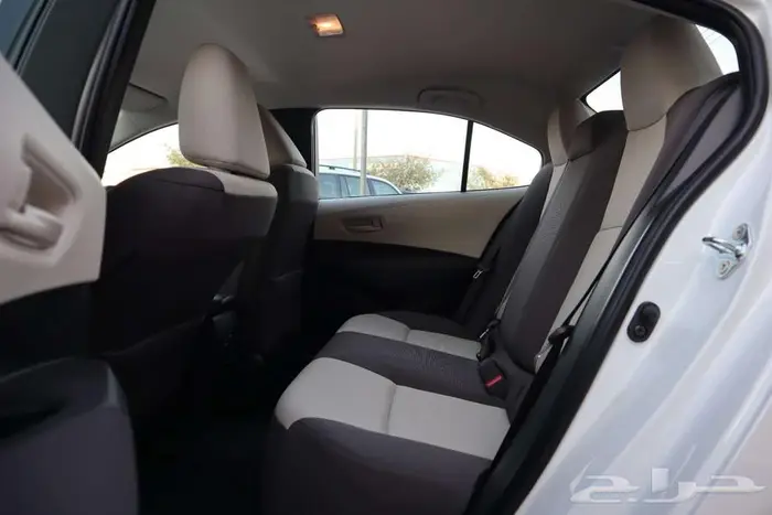 تويوتا كورولا 2.0 ستاتدر طيس و مطور جنوط بنزين2025فرع جده 16