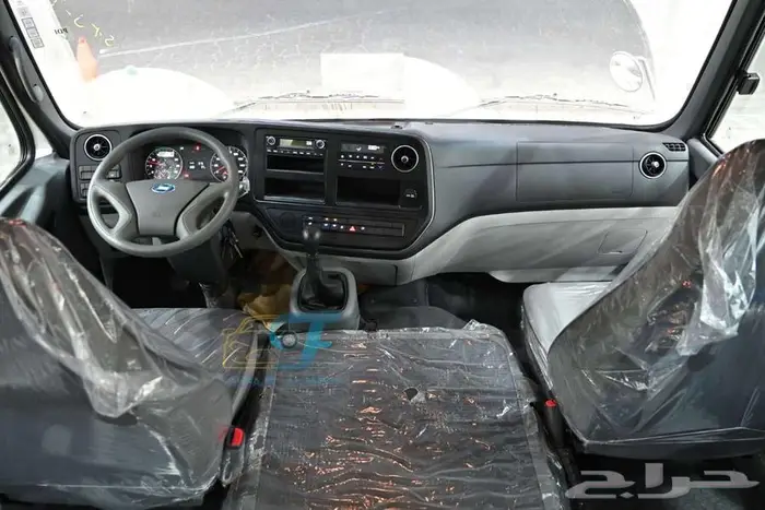 هيونداى باص كاونتى 2023-اصفارمتوفر 23راكب و26 راكب 9