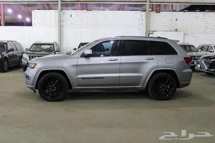 جراند شيروكي 2020 2