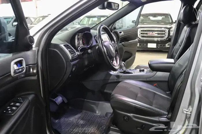 جراند شيروكي 2020 11