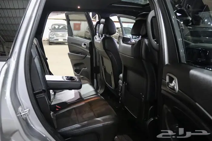 جراند شيروكي 2020 14