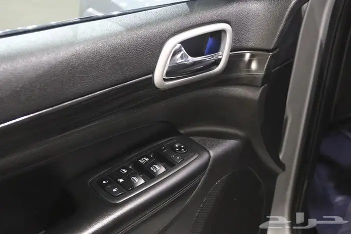 جراند شيروكي 2020 22