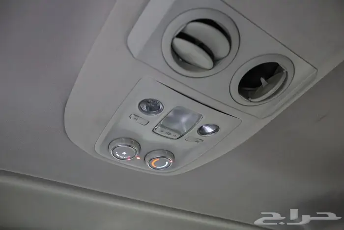 بيجو ترافلر 2021 21