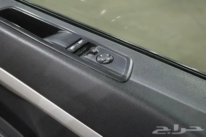 بيجو ترافلر 2021 20