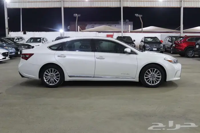 تويوتا افالون 2017 فل كامل ليميتد 2