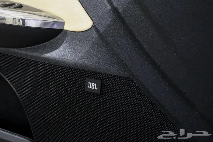 تويوتا افالون 2017 فل كامل ليميتد 25