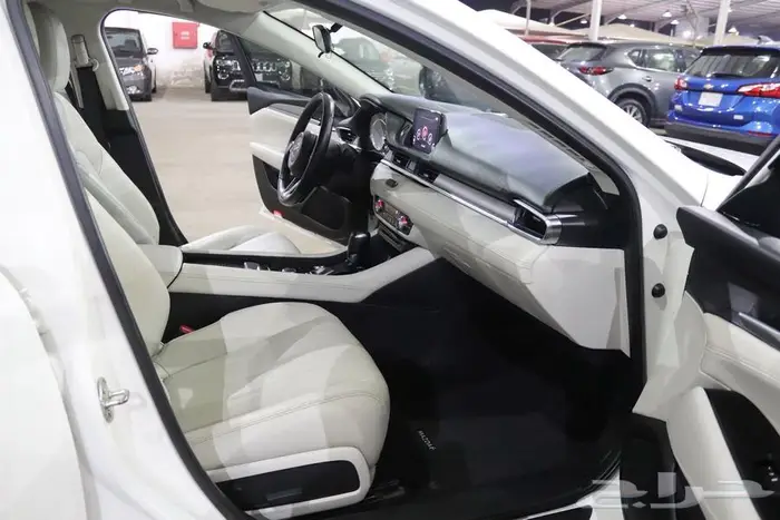 مازدا 6 نص فل 2022 13