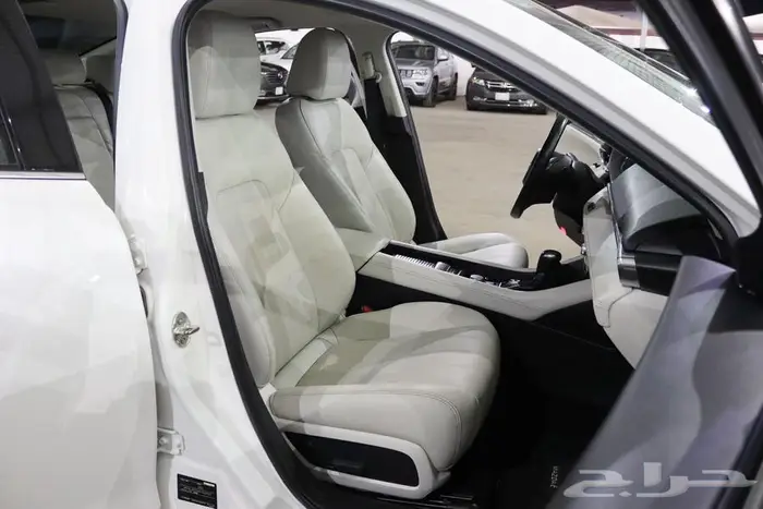 مازدا 6 نص فل 2022 14