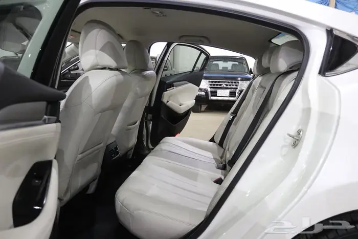 مازدا 6 نص فل 2022 16